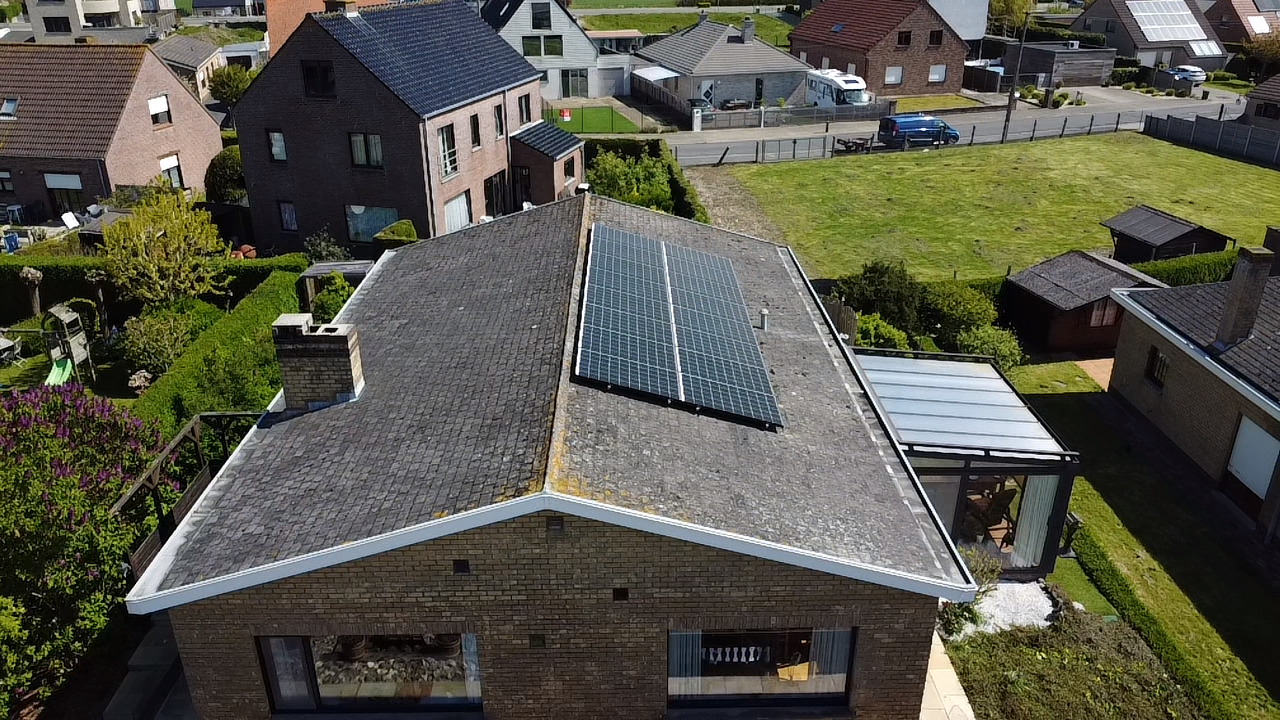 Dakwerken in Middelkerke: situatie voor de werken