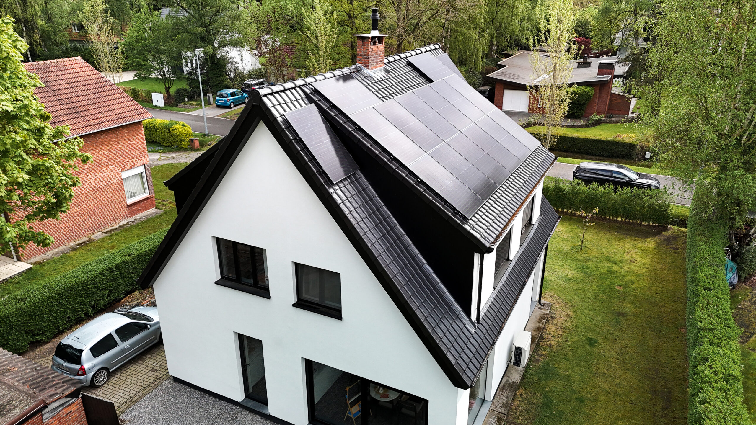 Totaalrenovatie Schoten (Dak, Crepi en Zonnepanelen), foto 2