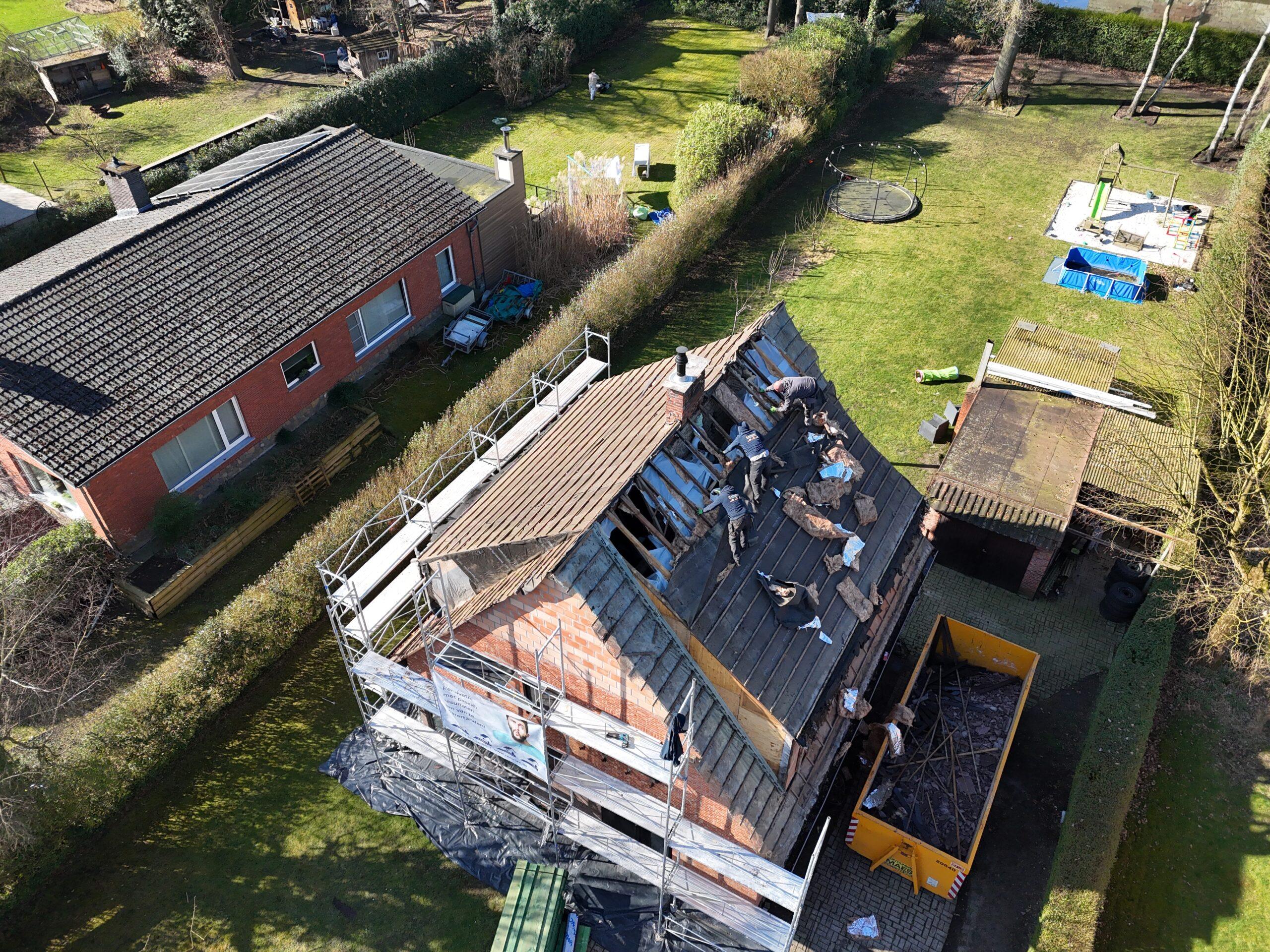 Dakwerken, Gevelwerken in Schoten: situatie voor de werken