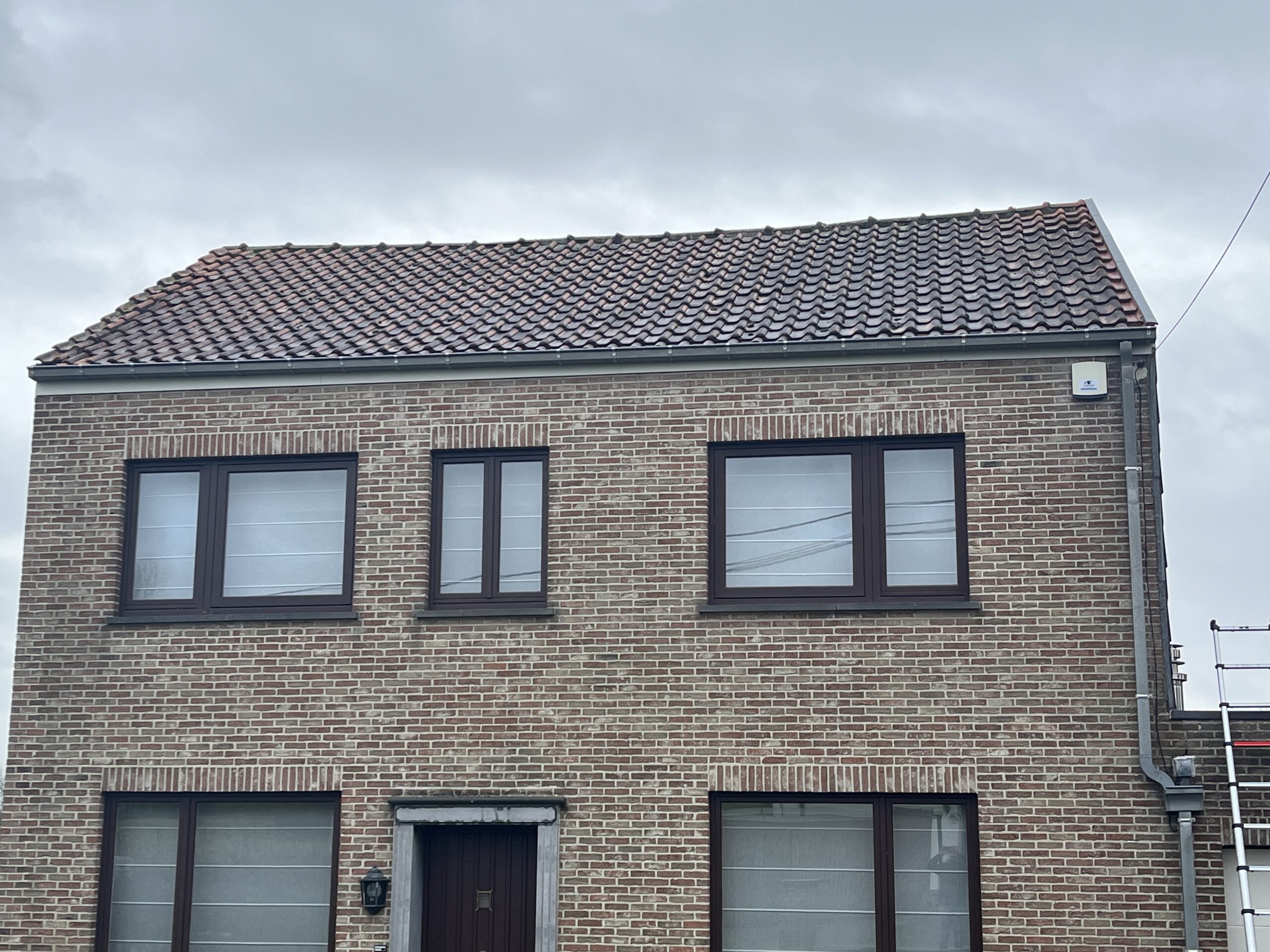 Dakwerken in Haaltert: situatie voor de werken
