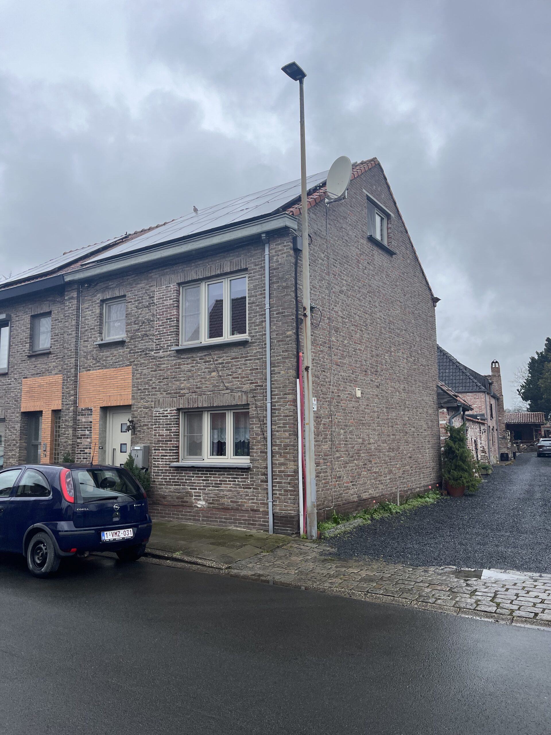 Dakwerken in Maldegem: situatie voor de werken