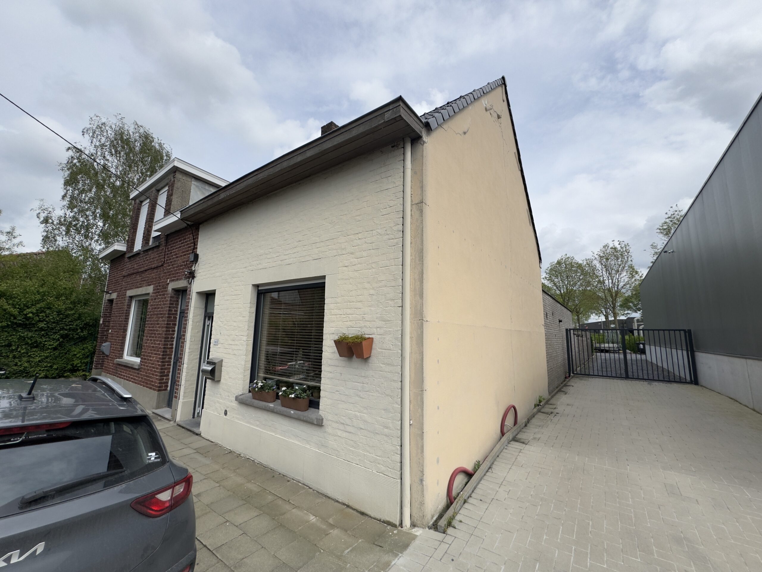 Gevelwerken in Zwevegem: situatie voor de werken
