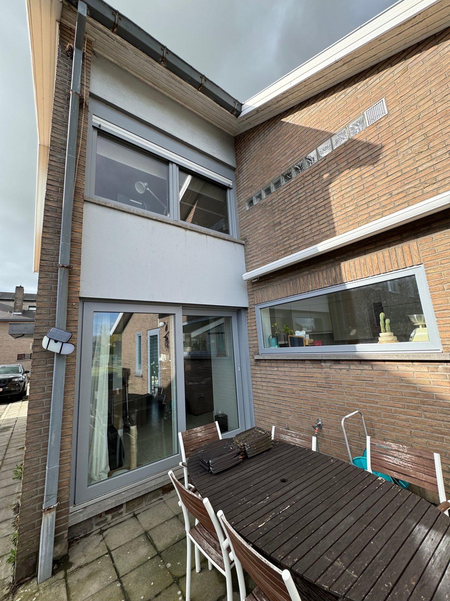 Detailfoto van de nieuwe gevelafwerking in Oudenaarde.